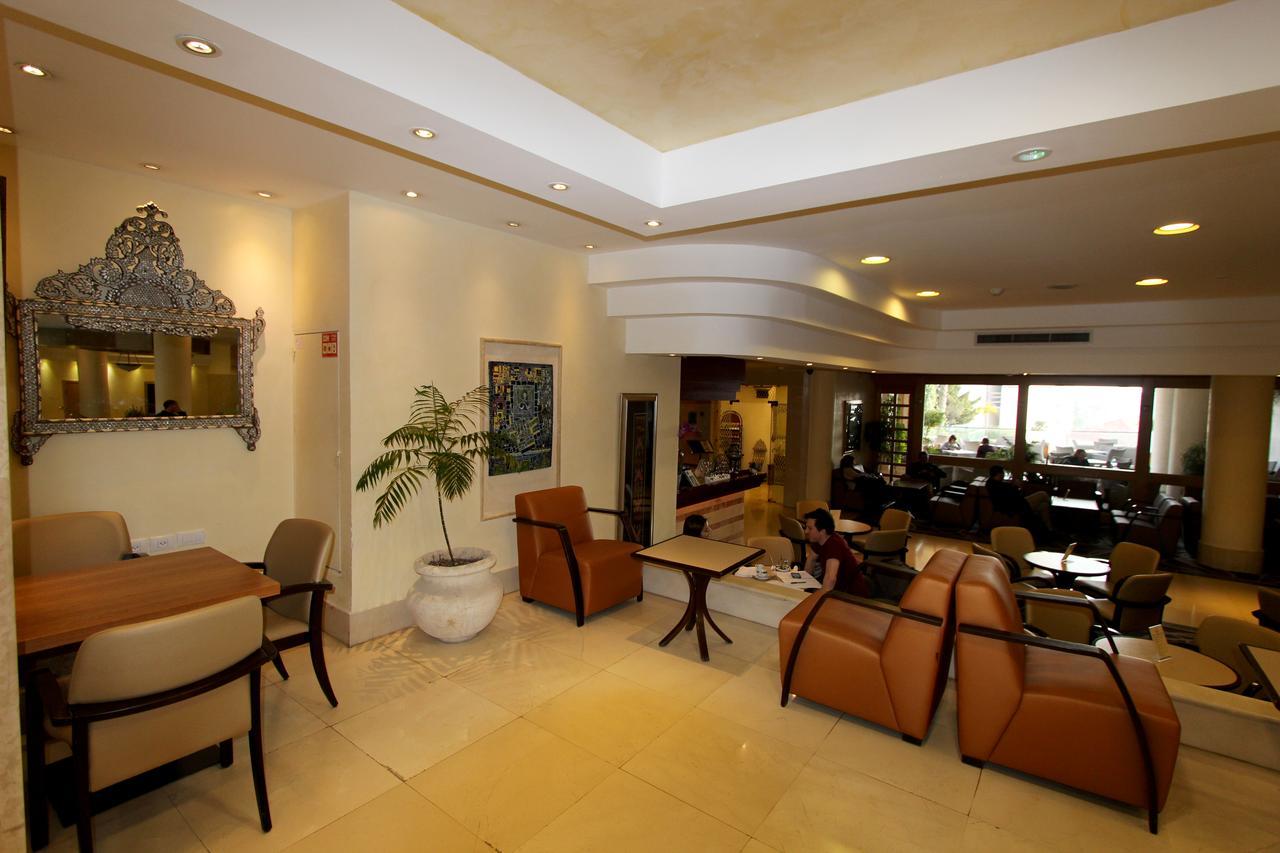 Ambassador Hotel Yerusalem Bagian luar foto