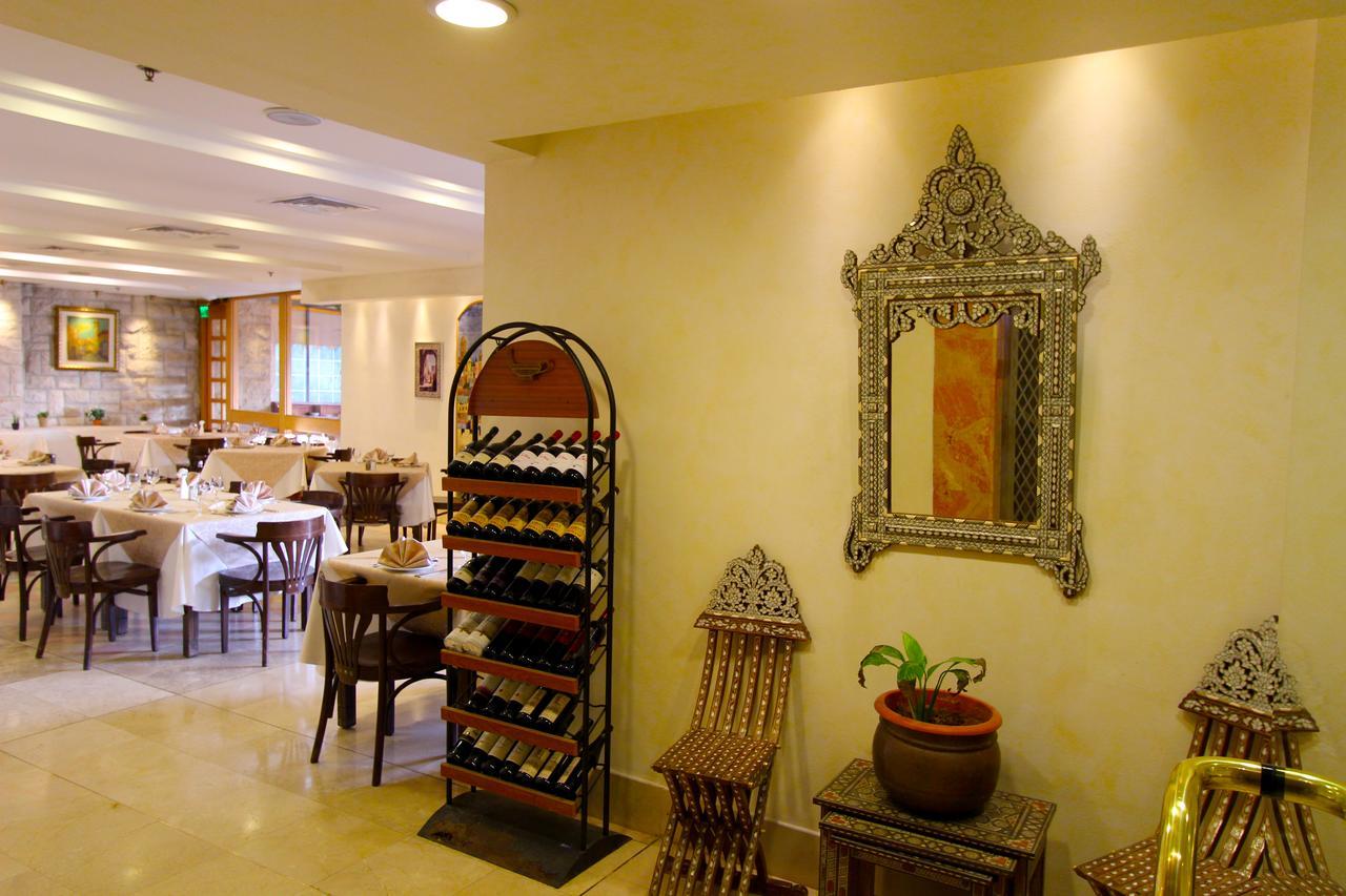 Ambassador Hotel Yerusalem Bagian luar foto