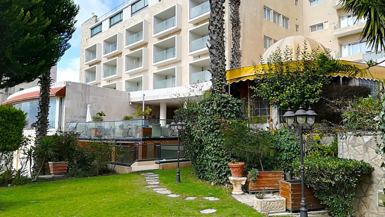 Ambassador Hotel Yerusalem Bagian luar foto